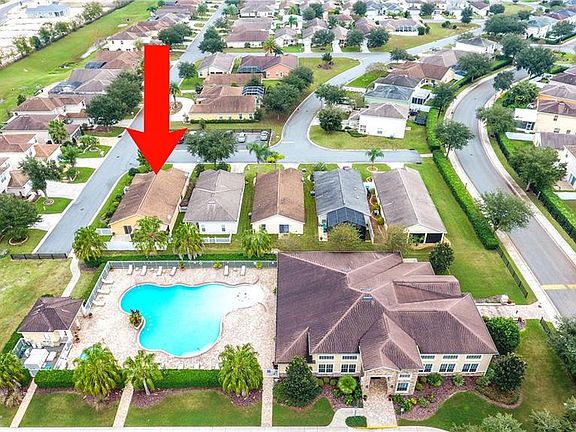 4th image of 12300 NE 50th Ct