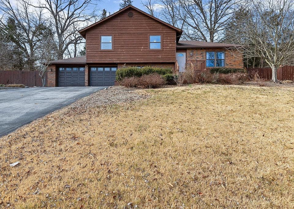 1st image of 1720 Greenwood Ct