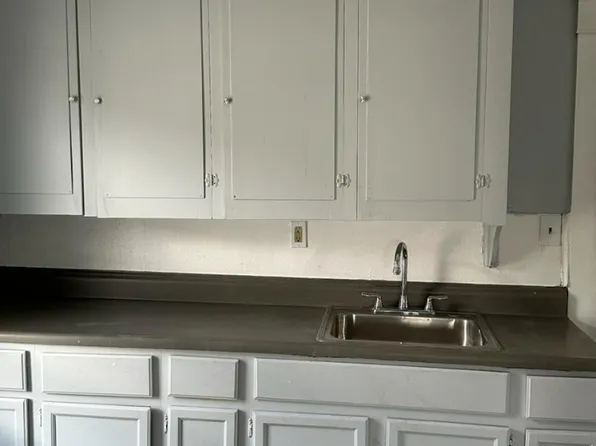 8104 Force Ave, Cleveland, OH 44105