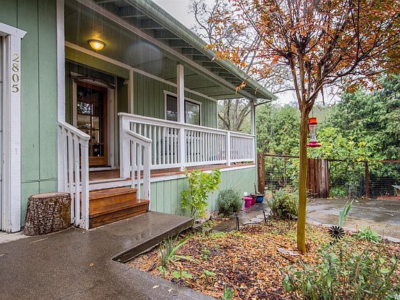3rd image of 2805 Bud Ln