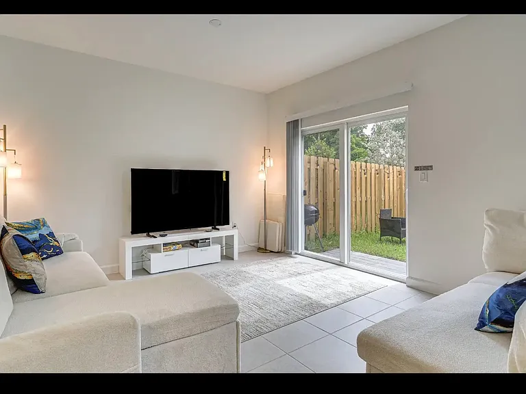 35833 SW 178th Ct — Photo 10