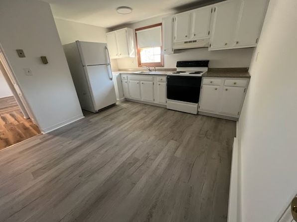 164 Main St #6
