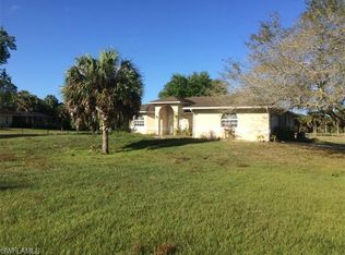 1121 27th St SW, Naples, FL 34117