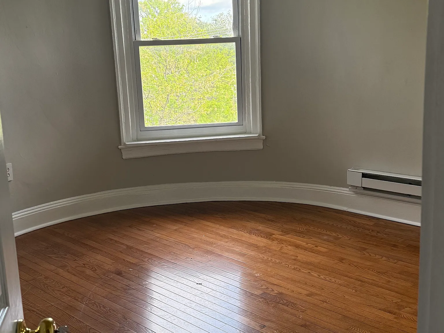 2 bed, 1220 sqft, $1,500 — Photo 1