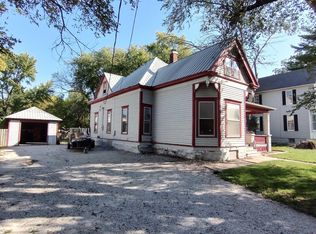 509 E Green St, Clinton, MO 64735