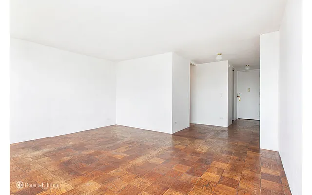 Rented by Douglas Elliman | media 31