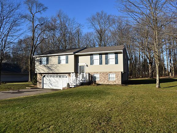 2nd image of 17350 Kevin Dr