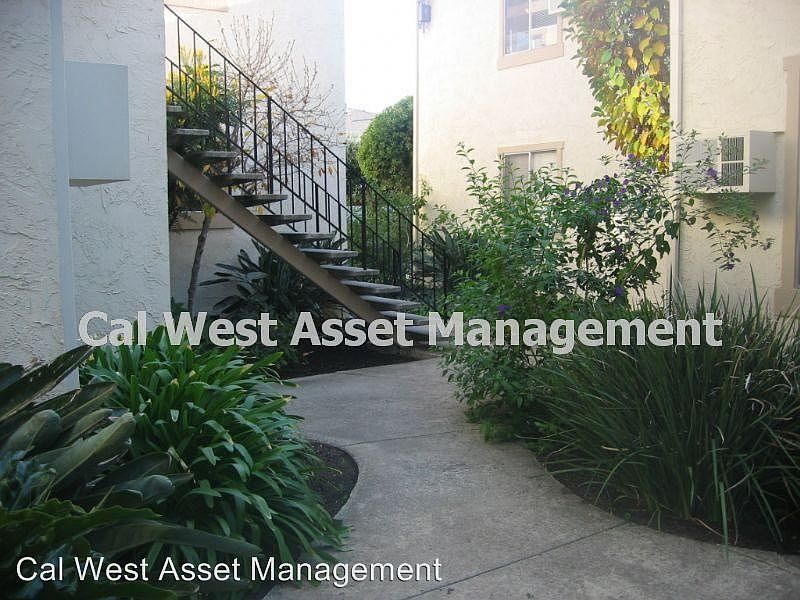 2nd image of 16800 Barnell Ave APT 3