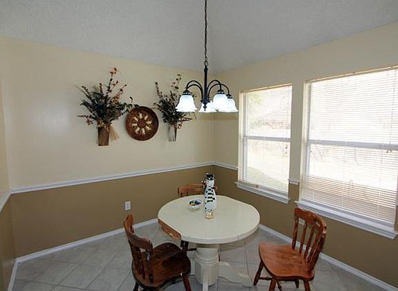 5th image of 7108 Hazel Pl