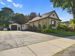 64 Linwood St, London, ON N5Y 1W2