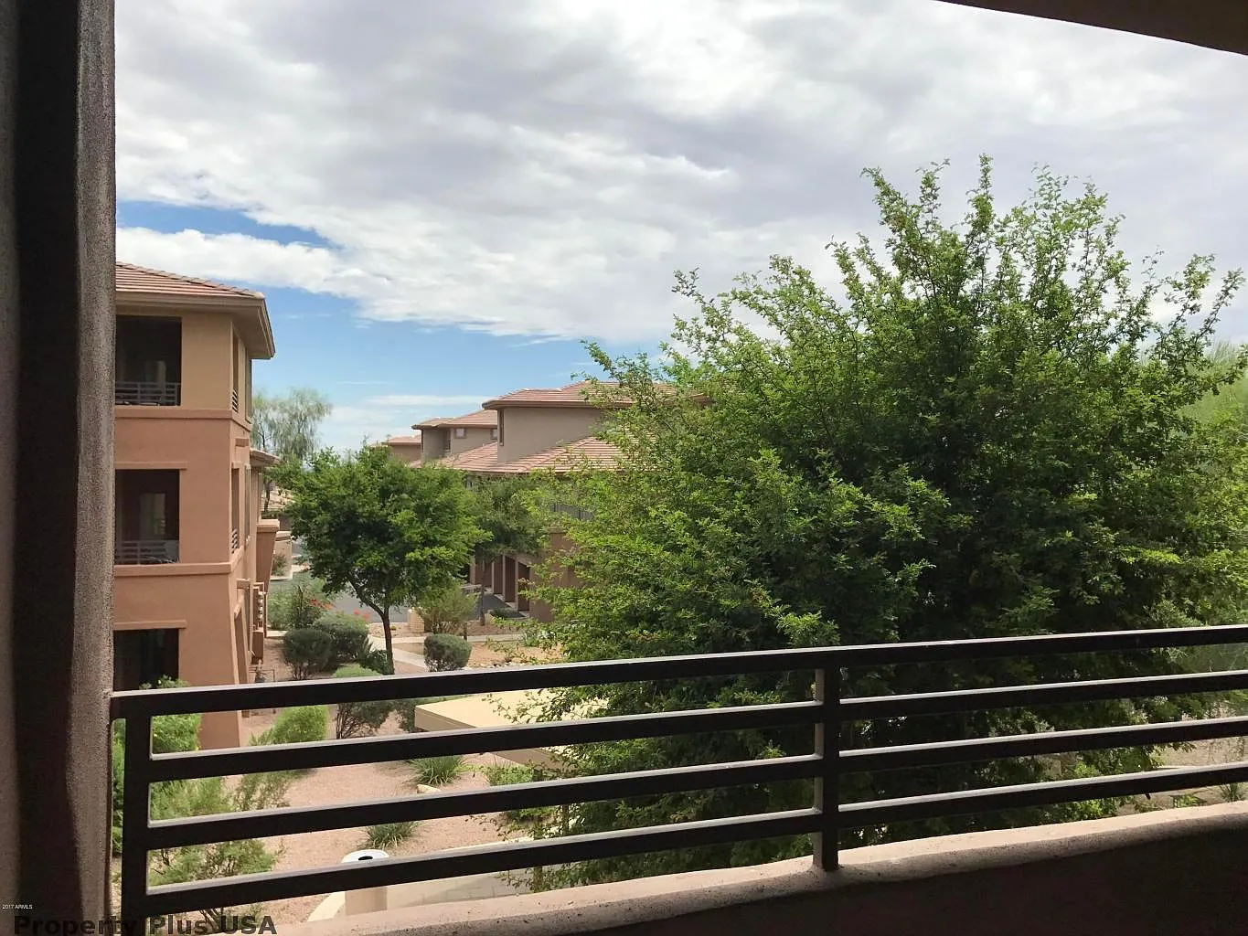 2 bed, 2.0 bath, 1149 sqft, $1,875 — Photo 3