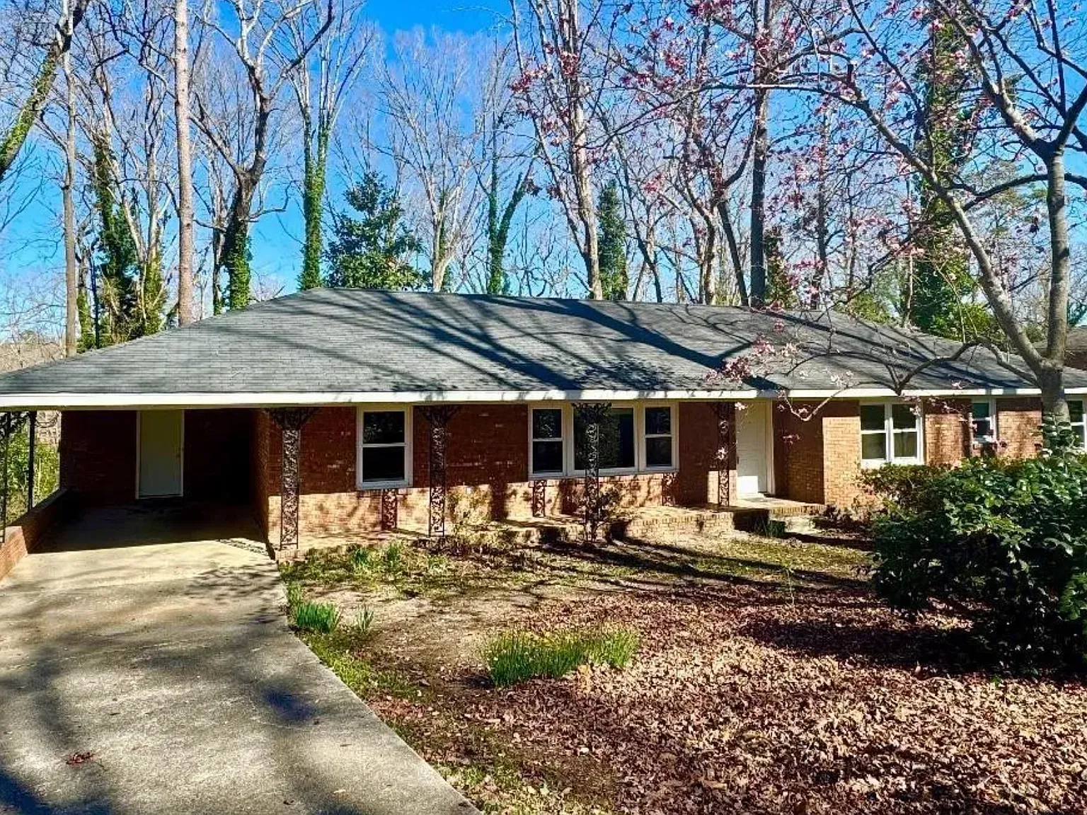 4 bed, 2782 sqft, $2,800 — Photo 1