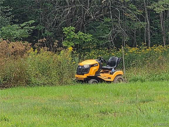 4th image of 563 Ewing Rd Lot 5