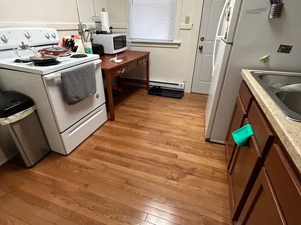 816 Cass St APT 103, La Crosse, WI 54601