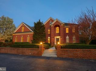 1625 Wyndham Dr, York, PA 17403