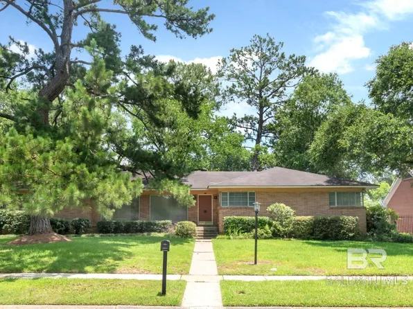 251 Irvine Rd, Mobile, AL 36606