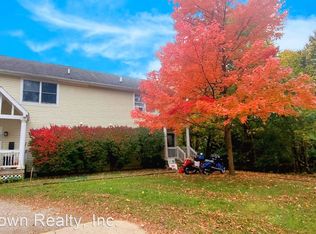 210 Brookridge Ct, Ann Arbor, MI 48103