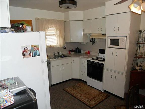 5th image of 3616 Paule Ave