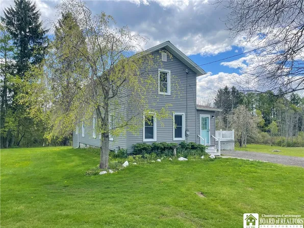 1468 Shadyside Rd, Lakewood, NY 14750