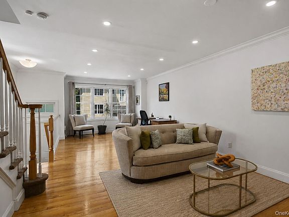2nd image of 11 Prince Street #C5