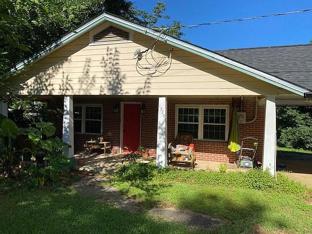 1st image of 1320 Aintree Ln