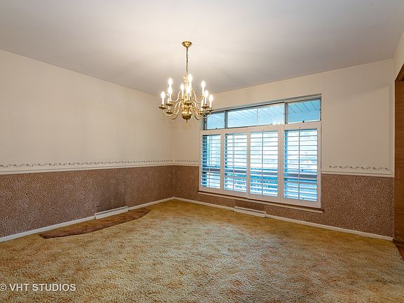 5th image of 8950 Pottawattami Dr