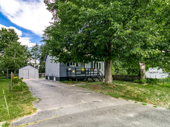 1942 Keen St, Sudbury, ON P3B 1Y7