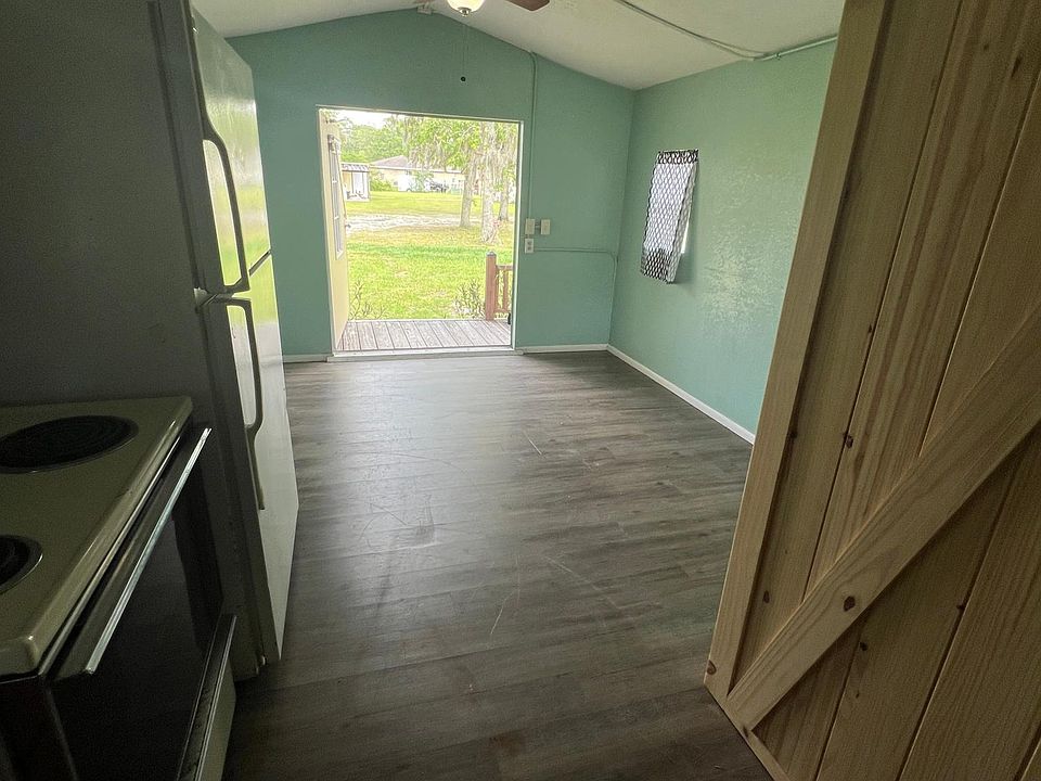 2nd image of 6215 W Ost West St #2B