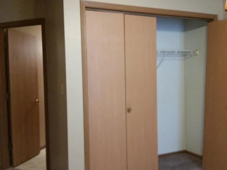 2527 Farragut Dr — Photo 12