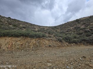 1 S Wolf Pack Trl, Mayer, AZ 86333