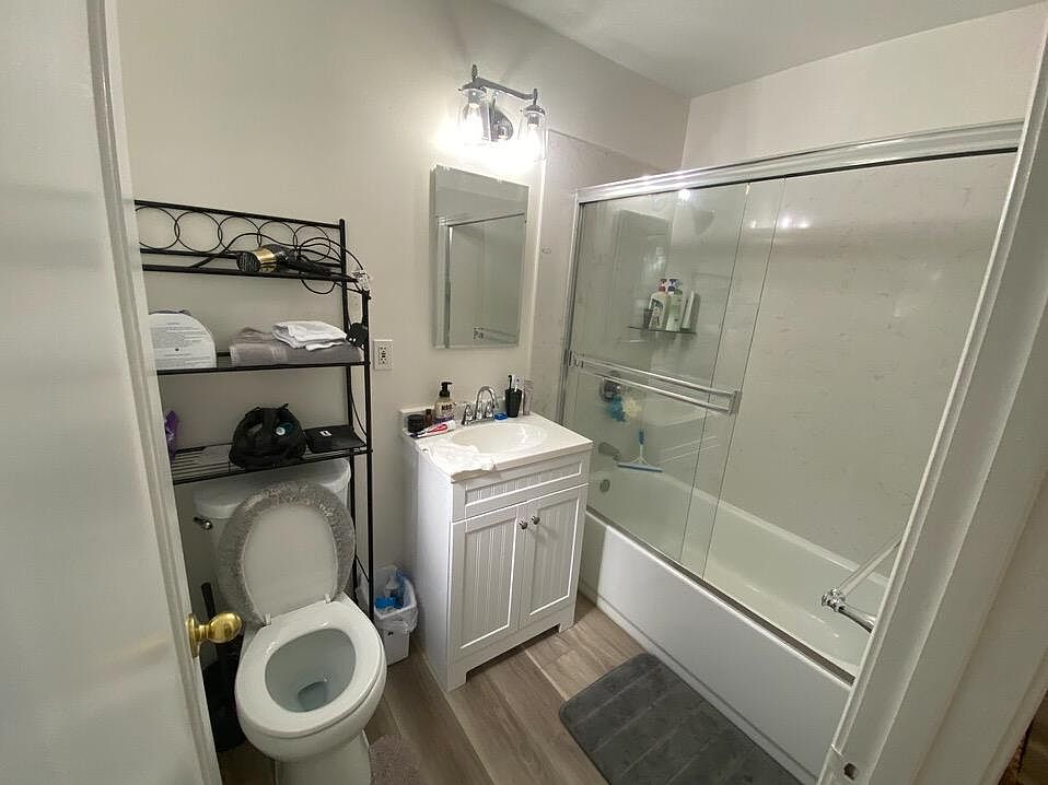 1st image of 1909 55th St #1/2
