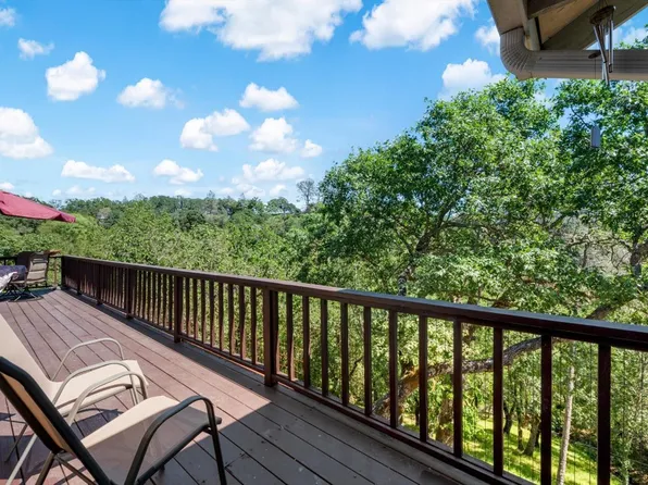 258 Circle Oaks Drive, Napa, CA 94558