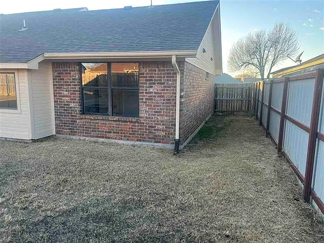 1916 SW Parkgrove Dr — Photo 19