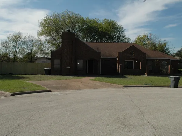 600 San Mario Ct, College Station, TX 77845