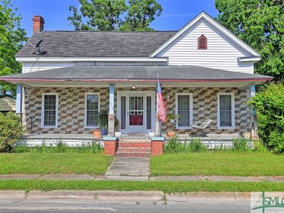 219 N College St, Pembroke, GA, 31321