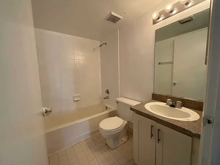 9877 Nob Hill Ln #25-98 — Photo 8