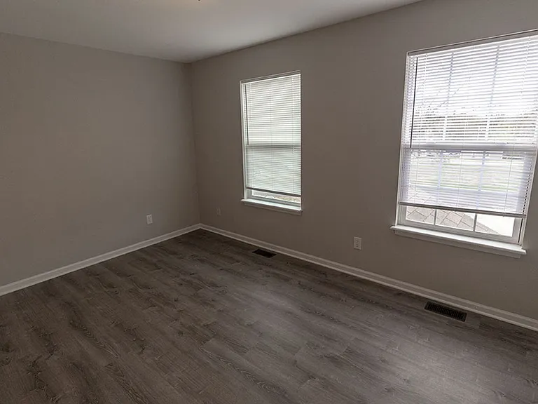 4501 Rice Rd — Photo 16