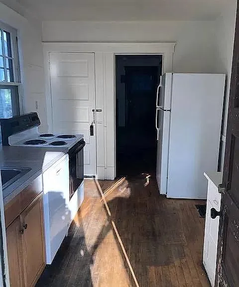 410 S 1st St — Photo 3