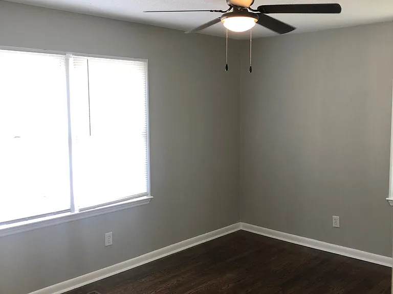 5353 Silver Pine Dr — Photo 16