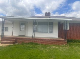 1661 Kirksey Rd, Murray, KY 42071