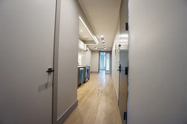 Rented by Rennit Inc. | media 4