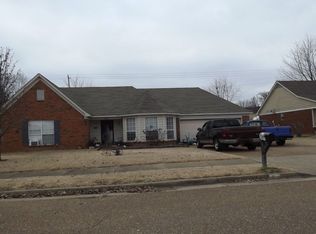 3631 Tiffany Oaks Ln, Memphis, TN 38135