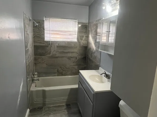 638 E 52nd Pl N, Tulsa, OK 74126