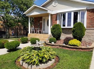 7969 S Kirkland Ave, Chicago, IL