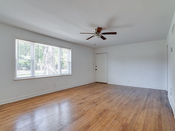 3rd image of 170 N Hollywood St #264ev2mk1