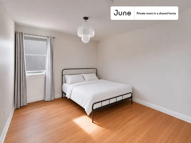 1334 Newton St NE #A — Photo 1
