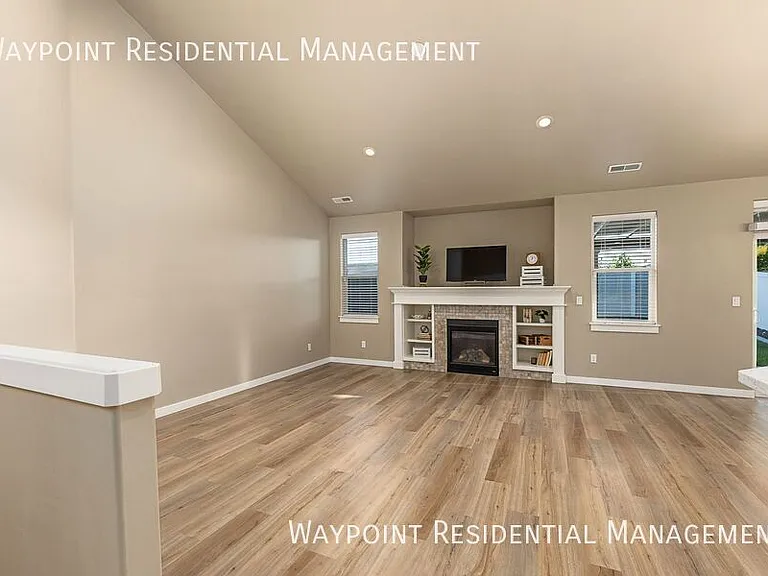 5828 E Clear Rdg — Photo 7