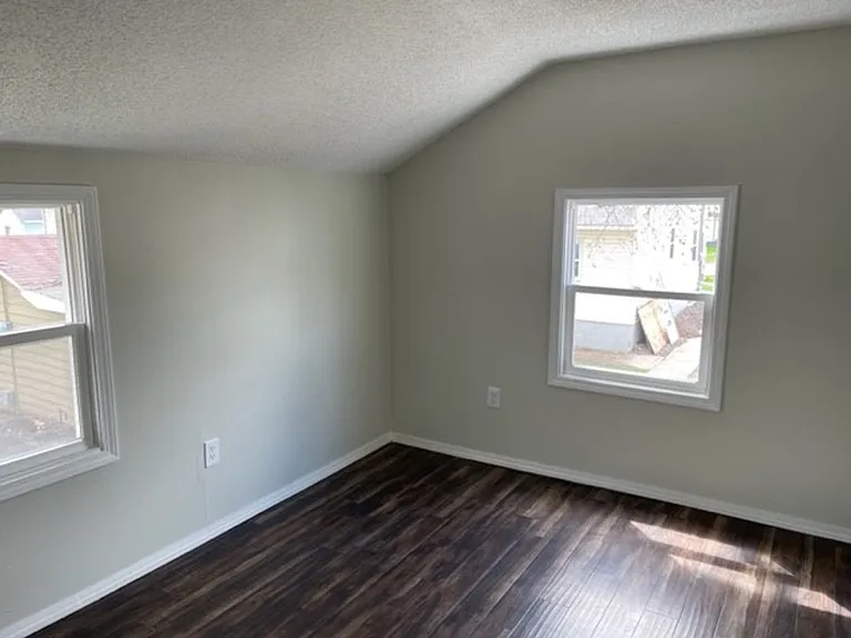 409 E Campbell Ave — Photo 3