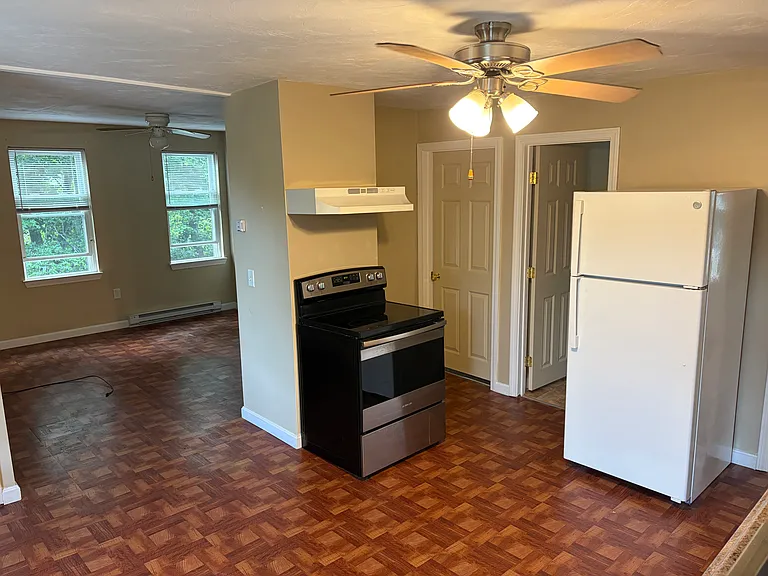 15 S Highland Ave #2 — Photo 3