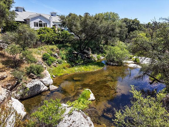 2nd image of 45858 Old Corral Rd